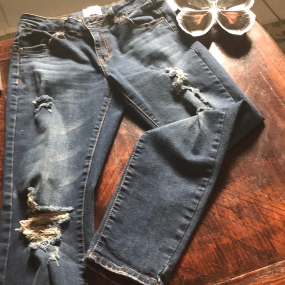 Jeans - Picture 3 of 4